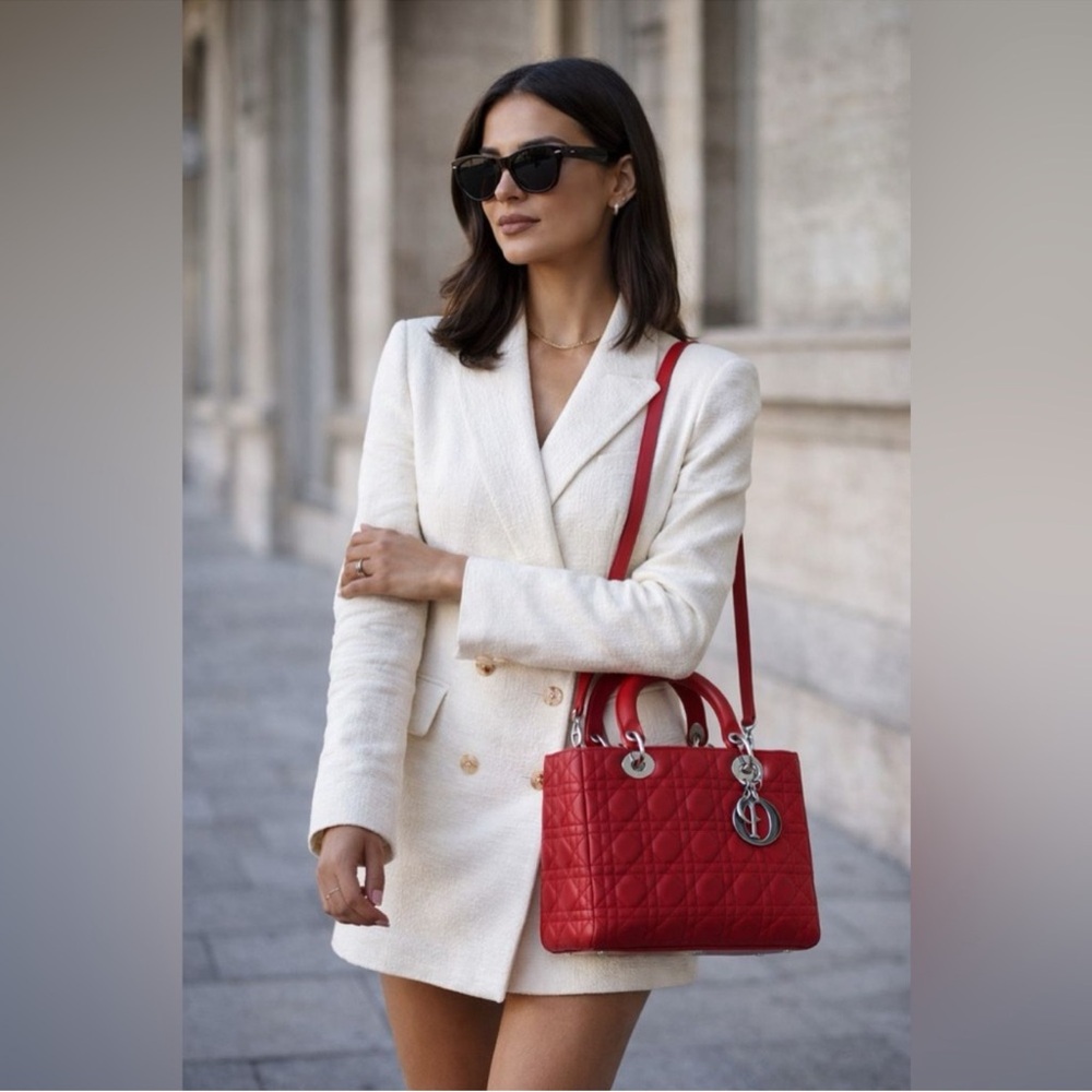 Christian Dior vintage medium lady Dior lamb skin